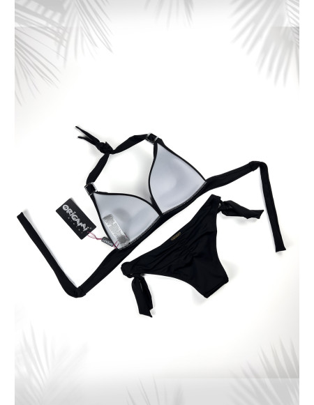 Trojuholníkové bikiny