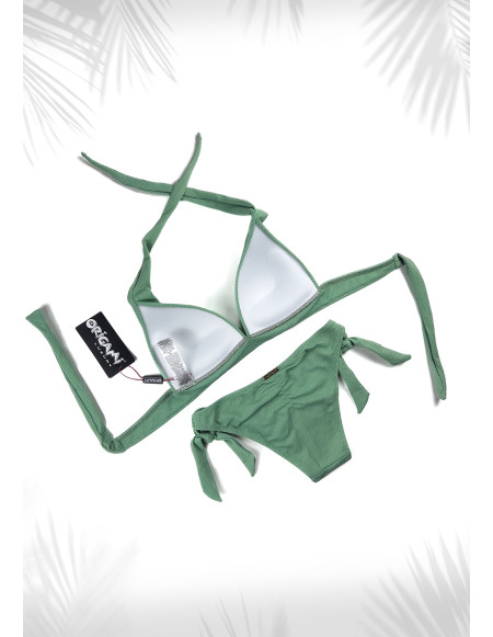 Trojuholníkové bikiny