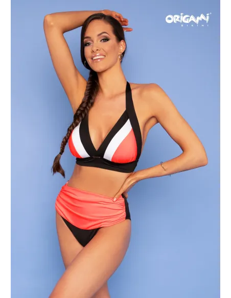 Fekete fürdőruhák