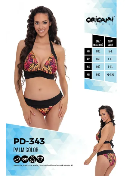 Fekete fürdőruhák