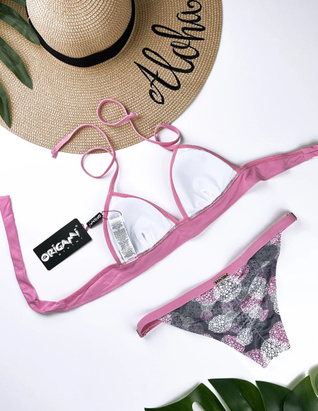 Kivehető szivacsos háromszöges fürdőruha