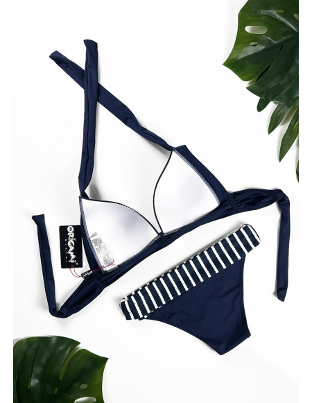 Trojuholníkové bikiny