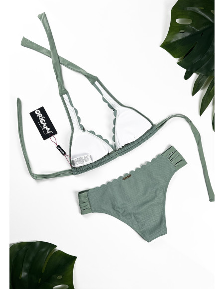 Trojuholníkové bikiny