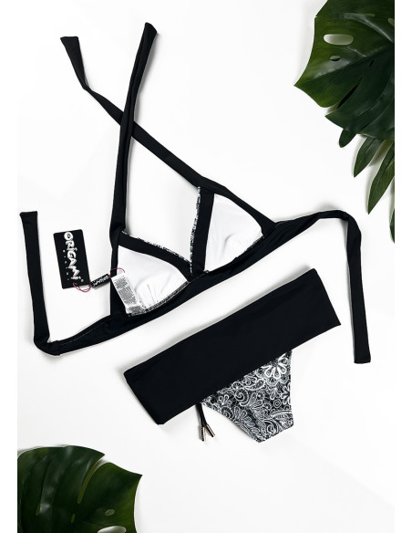 Trojuholníkové bikiny