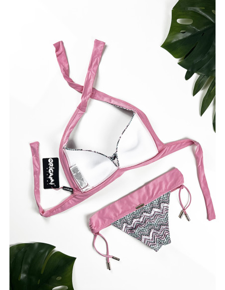 Trojuholníkové bikiny