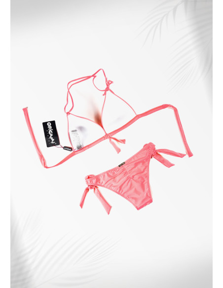 Trojuholníkové bikiny