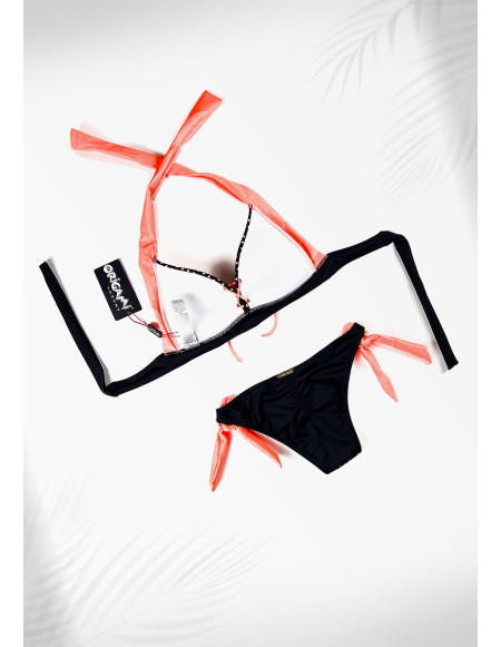 Trojuholníkové bikiny